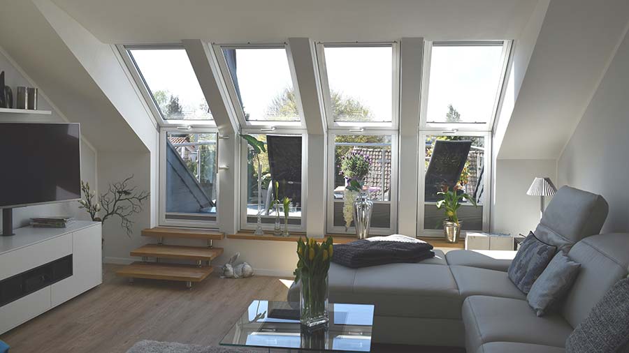 Wohnraumdachfenster - Stolberg Bedachungen GmbH